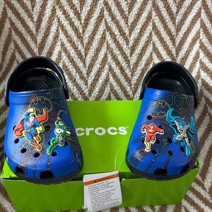 CROCS Kids Justice league Superhero NWT